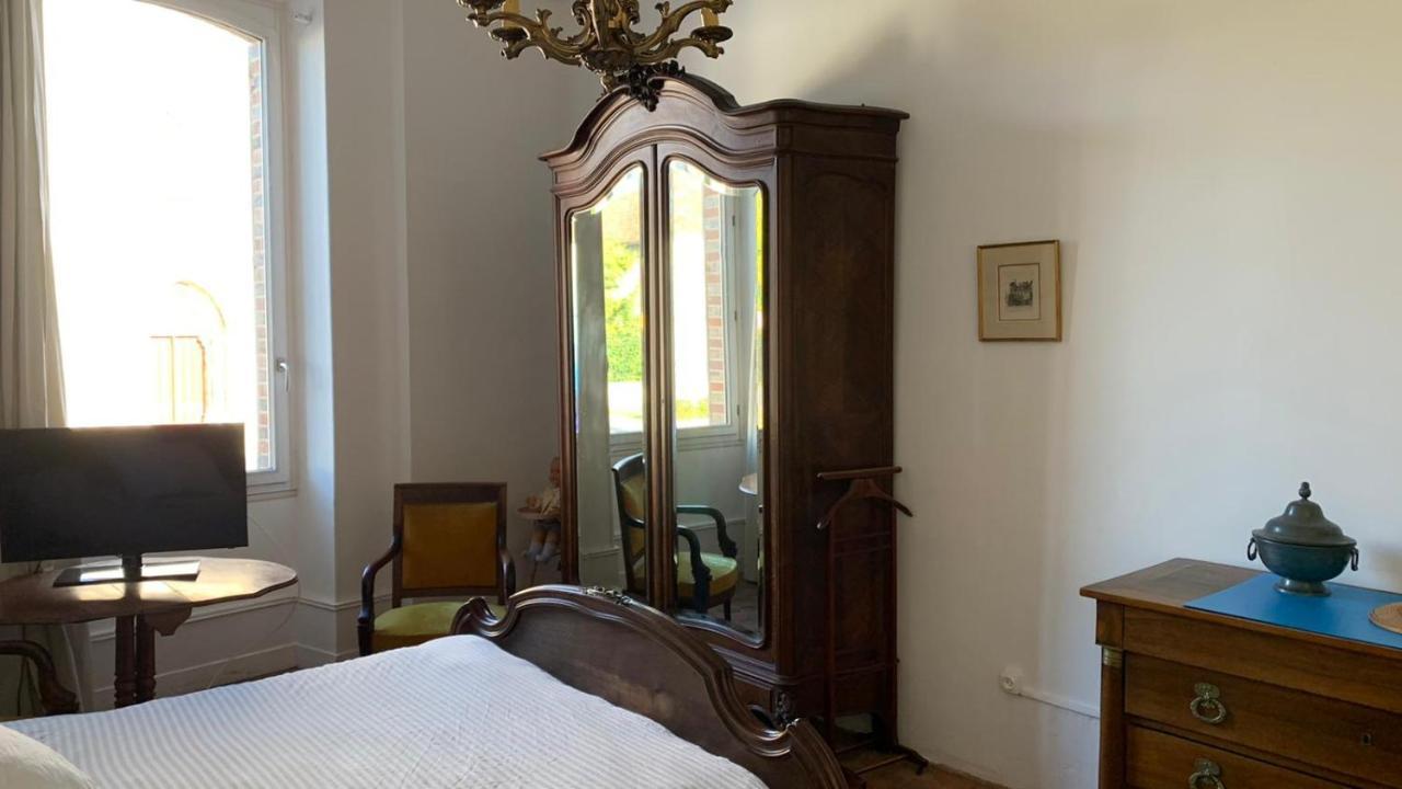 Vila Grand Corps De Ferme A La Rue Messire Etienne 89113 Neuilly Valravillon Exteriér fotografie